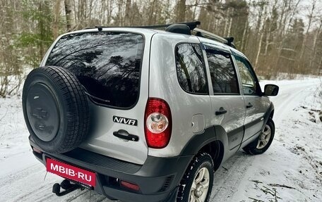 Chevrolet Niva I рестайлинг, 2012 год, 495 000 рублей, 33 фотография