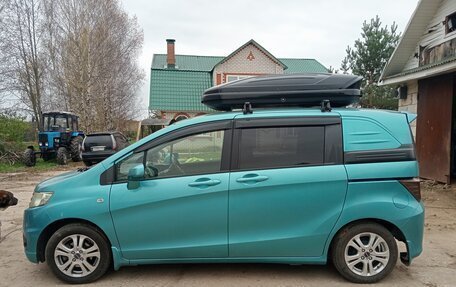 Honda Freed I, 2011 год, 1 300 000 рублей, 5 фотография