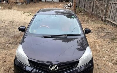 Toyota Vitz, 2013 год, 760 000 рублей, 1 фотография