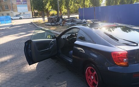 Toyota Celica VII рестайлинг, 2002 год, 850 000 рублей, 3 фотография