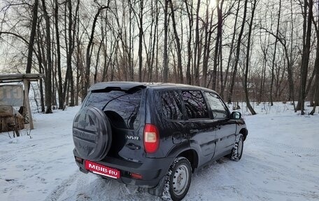 Chevrolet Niva I рестайлинг, 2005 год, 330 000 рублей, 5 фотография