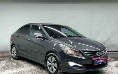 Hyundai Solaris II рестайлинг, 2014 год, 1 100 000 рублей, 2 фотография