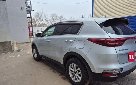 KIA Sportage IV рестайлинг, 2018 год, 2 115 000 рублей, 5 фотография