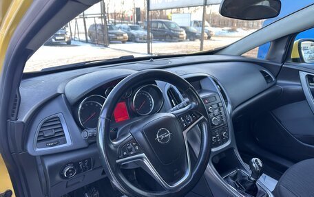 Opel Astra J, 2012 год, 725 000 рублей, 11 фотография