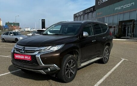 Mitsubishi Pajero Sport III рестайлинг, 2018 год, 3 125 000 рублей, 2 фотография