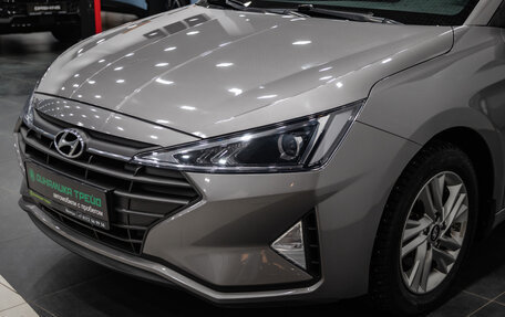 Hyundai Elantra VI рестайлинг, 2019 год, 1 800 000 рублей, 3 фотография