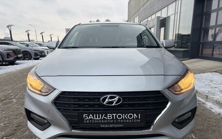 Hyundai Solaris II рестайлинг, 2017 год, 1 360 000 рублей, 2 фотография