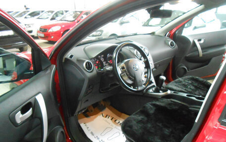 Nissan Qashqai, 2010 год, 880 000 рублей, 9 фотография