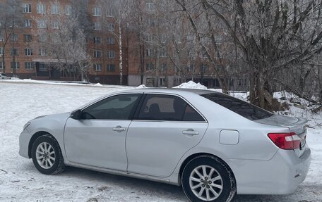 Toyota Camry, 2013 год, 1 300 000 рублей, 5 фотография