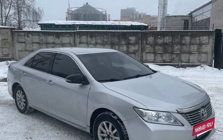 Toyota Camry, 2013 год, 1 300 000 рублей, 6 фотография