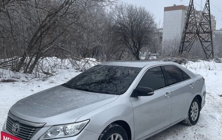 Toyota Camry, 2013 год, 1 300 000 рублей, 9 фотография