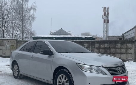 Toyota Camry, 2013 год, 1 300 000 рублей, 10 фотография