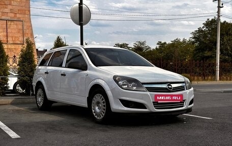 Opel Astra H, 2009 год, 600 000 рублей, 3 фотография