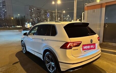 Volkswagen Tiguan II, 2018 год, 3 590 000 рублей, 4 фотография