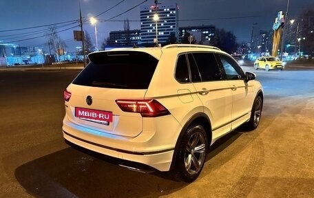 Volkswagen Tiguan II, 2018 год, 3 590 000 рублей, 6 фотография