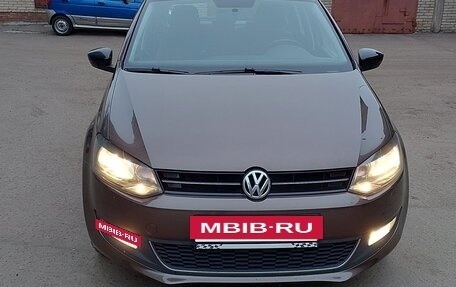 Volkswagen Polo VI (EU Market), 2011 год, 770 000 рублей, 2 фотография