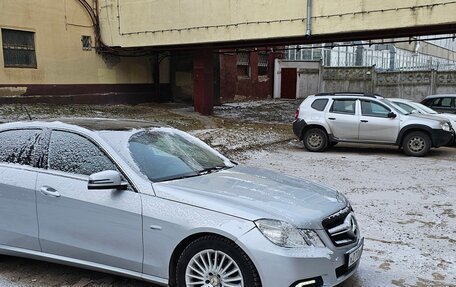 Mercedes-Benz E-Класс, 2009 год, 1 350 000 рублей, 4 фотография