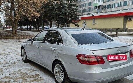 Mercedes-Benz E-Класс, 2009 год, 1 350 000 рублей, 5 фотография