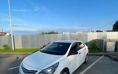 Hyundai Solaris II рестайлинг, 2014 год, 1 230 000 рублей, 1 фотография