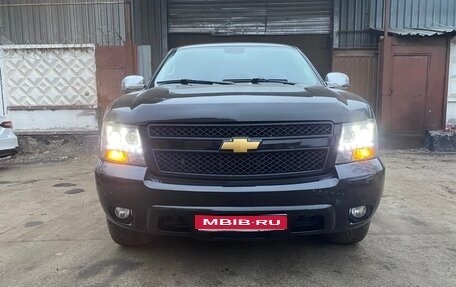 Chevrolet Tahoe III, 2012 год, 2 499 000 рублей, 1 фотография