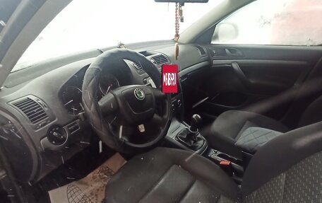 Skoda Octavia, 2011 год, 700 000 рублей, 2 фотография