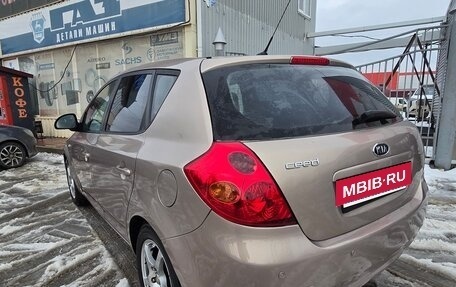 KIA cee'd I рестайлинг, 2009 год, 790 000 рублей, 6 фотография