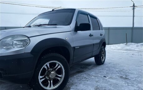 Chevrolet Niva I рестайлинг, 2012 год, 425 000 рублей, 2 фотография