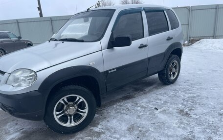 Chevrolet Niva I рестайлинг, 2012 год, 425 000 рублей, 8 фотография