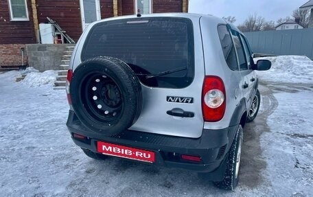 Chevrolet Niva I рестайлинг, 2012 год, 425 000 рублей, 5 фотография