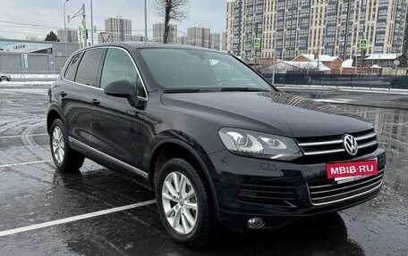 Volkswagen Touareg III, 2011 год, 2 250 000 рублей, 10 фотография