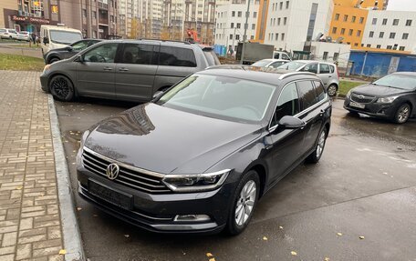 Volkswagen Passat B8 рестайлинг, 2018 год, 2 200 000 рублей, 1 фотография