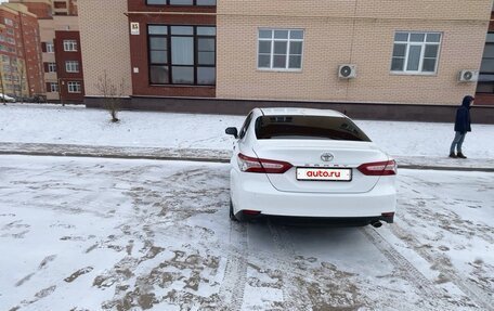 Toyota Camry, 2019 год, 3 100 000 рублей, 6 фотография