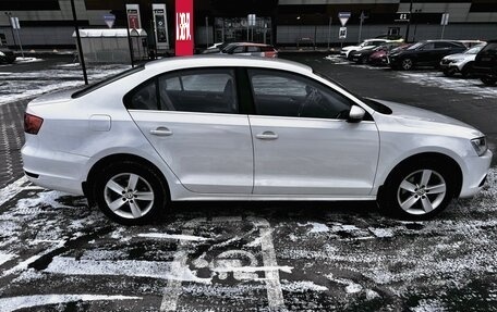 Volkswagen Jetta VI, 2012 год, 1 300 000 рублей, 3 фотография