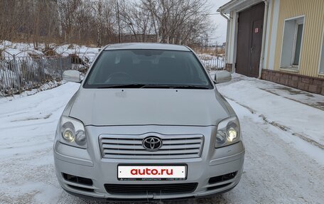 Toyota Avensis III рестайлинг, 2004 год, 720 000 рублей, 16 фотография