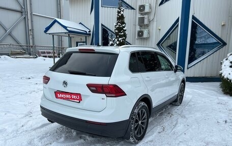 Volkswagen Tiguan II, 2017 год, 2 100 000 рублей, 6 фотография