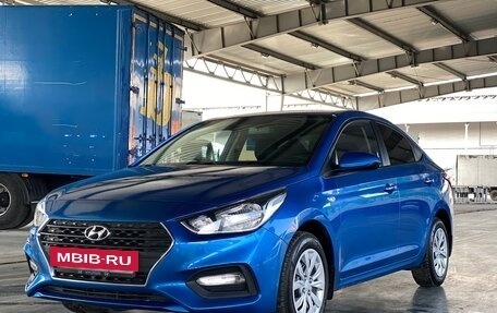 Hyundai Solaris II рестайлинг, 2017 год, 1 363 000 рублей, 2 фотография