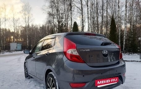 Hyundai Solaris II рестайлинг, 2012 год, 888 888 рублей, 9 фотография