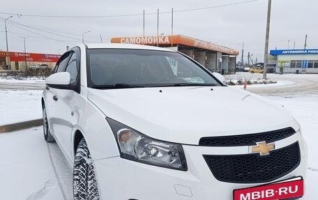 Chevrolet Cruze II, 2012 год, 860 000 рублей, 3 фотография