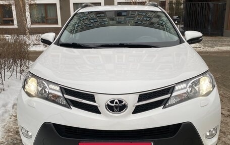 Toyota RAV4, 2014 год, 2 250 000 рублей, 1 фотография