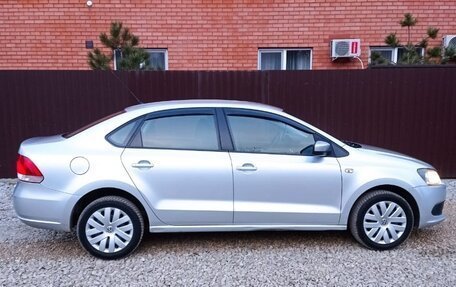 Volkswagen Polo VI (EU Market), 2011 год, 660 000 рублей, 1 фотография