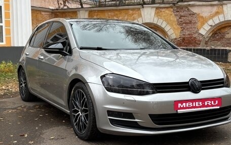 Volkswagen Golf VII, 2013 год, 1 470 000 рублей, 2 фотография