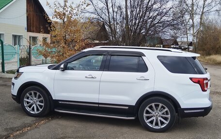 Ford Explorer VI, 2018 год, 4 100 000 рублей, 5 фотография