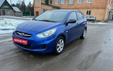 Hyundai Solaris II рестайлинг, 2014 год, 830 000 рублей, 6 фотография