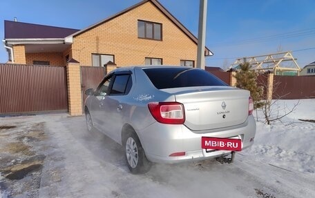 Renault Logan II, 2016 год, 650 000 рублей, 3 фотография