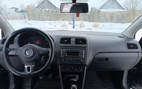 Volkswagen Polo VI (EU Market), 2013 год, 890 000 рублей, 3 фотография