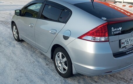 Honda Insight II рестайлинг, 2009 год, 930 000 рублей, 8 фотография