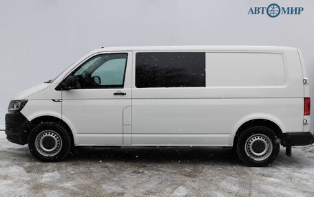 Volkswagen Transporter T6 рестайлинг, 2017 год, 1 990 000 рублей, 8 фотография