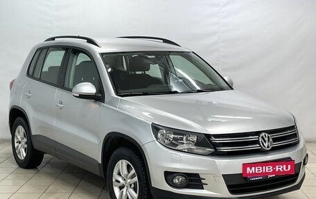 Volkswagen Tiguan I, 2014 год, 1 555 000 рублей, 2 фотография