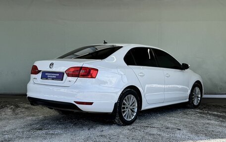 Volkswagen Jetta VI, 2011 год, 960 000 рублей, 5 фотография