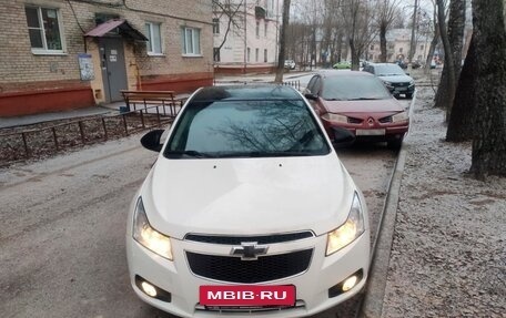 Chevrolet Cruze II, 2012 год, 850 000 рублей, 3 фотография